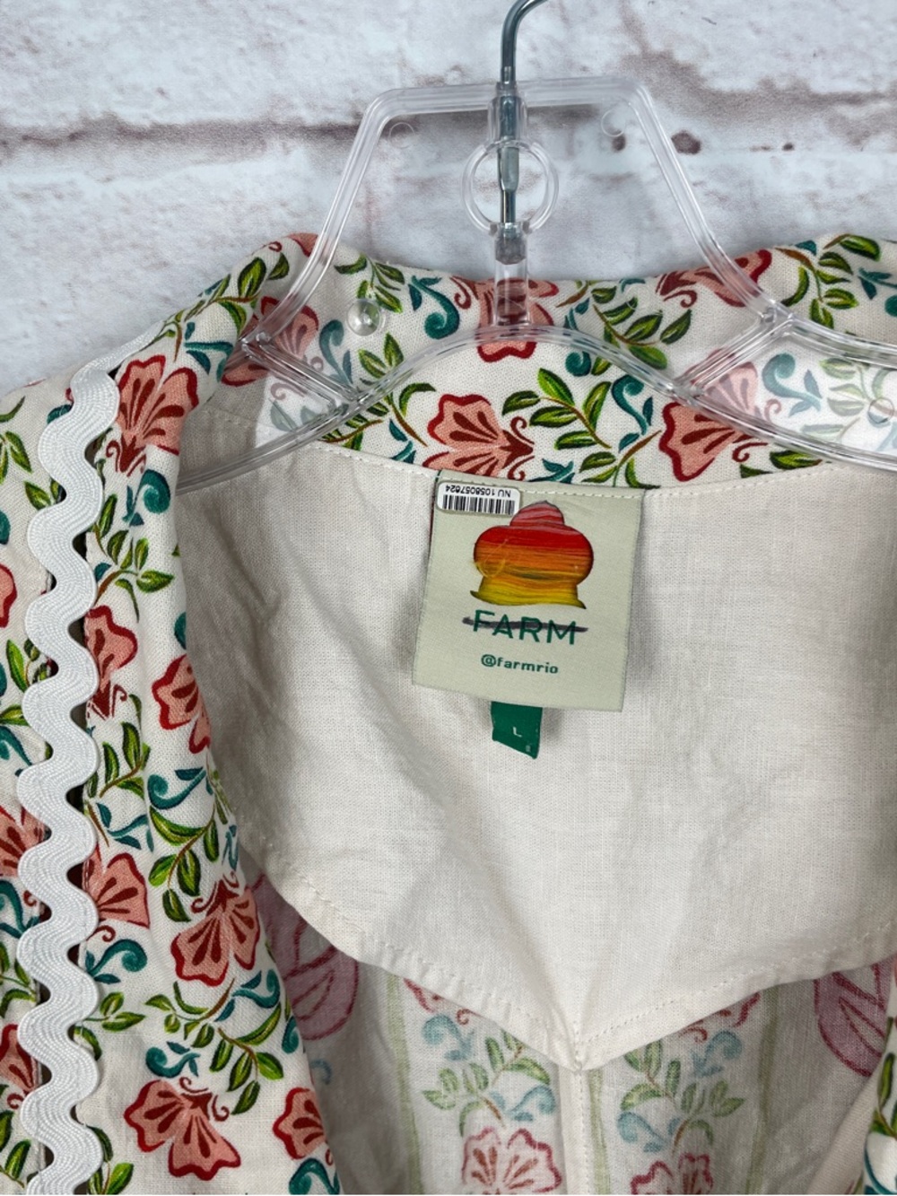 FARM Rio Off-White Floral Insects Cream Linen Romper Size Large - Picture 4 of 14